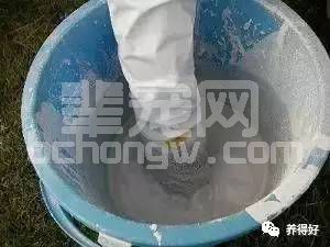 猪场如何正确利用石灰全面消毒？？？