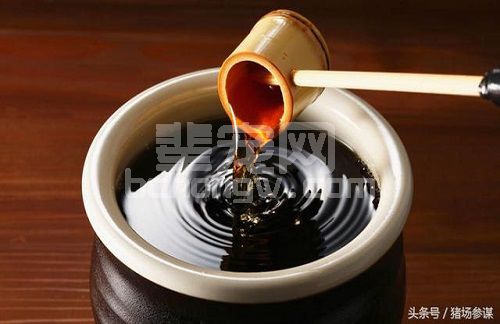 在农村醋是一大宝，有经验的养猪老手是这么用的