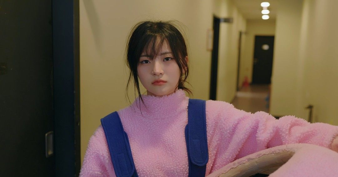 《阿西,美女室友竟然...？2》官方版